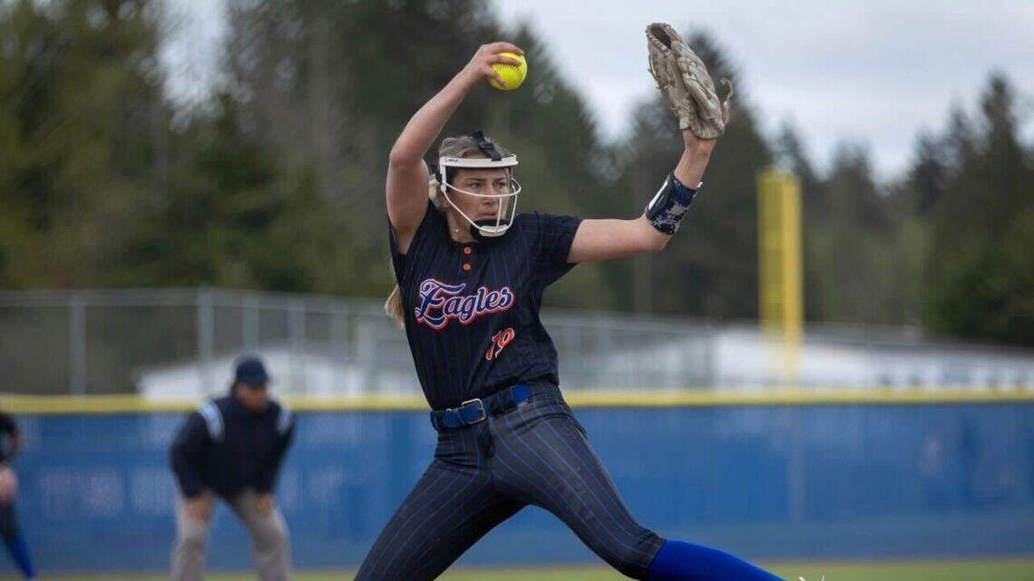 Skyline’s Abby Haapala no-hits Graham-Kapowsin in 4A softball championship