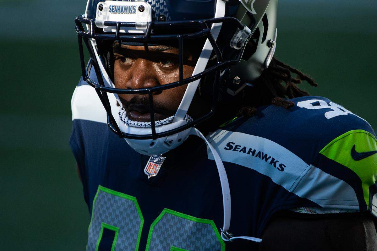 Seattle Seahawks defensive tackle Jarran Reed warms up. The Seattle Seahawks played the San Francisco 49ers in a NFL football game at CenturyLink Field in Seattle, Wash., on Sunday, Nov. 1, 2020.