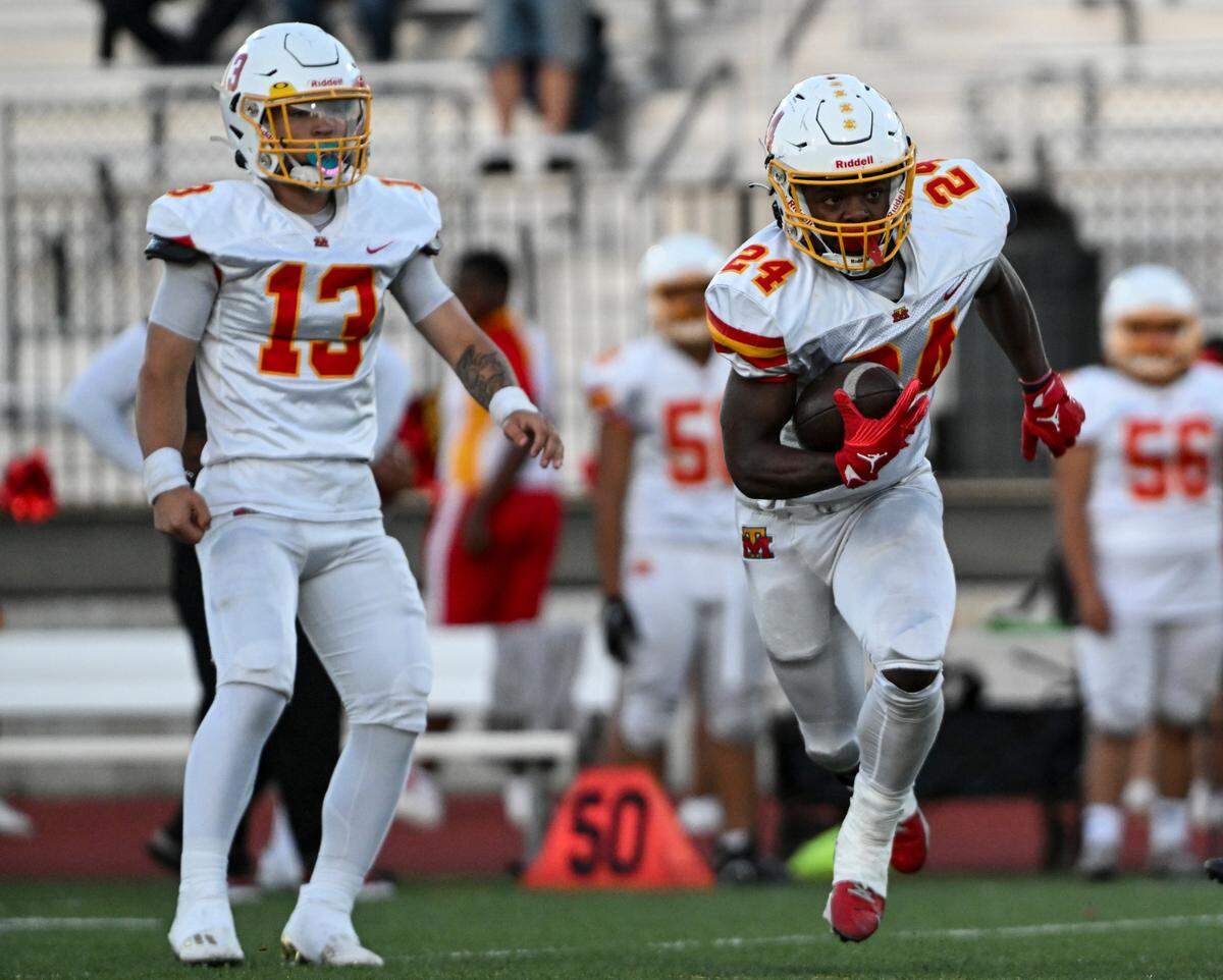 Mount Tahoma’s Brison Bailey (24) runs the ball during the first half against the Spanaway Lake at Albert Crate Field, Thursday, Sept. 14, 2023, Spanaway, Wash.