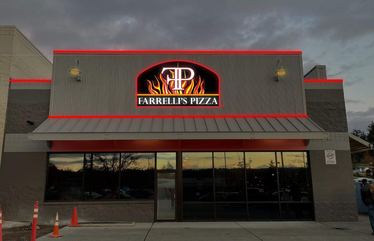 Farrelli’s Pizza will open two new restaurants in 2022, including this pizzeria in Silverdale, Washington.