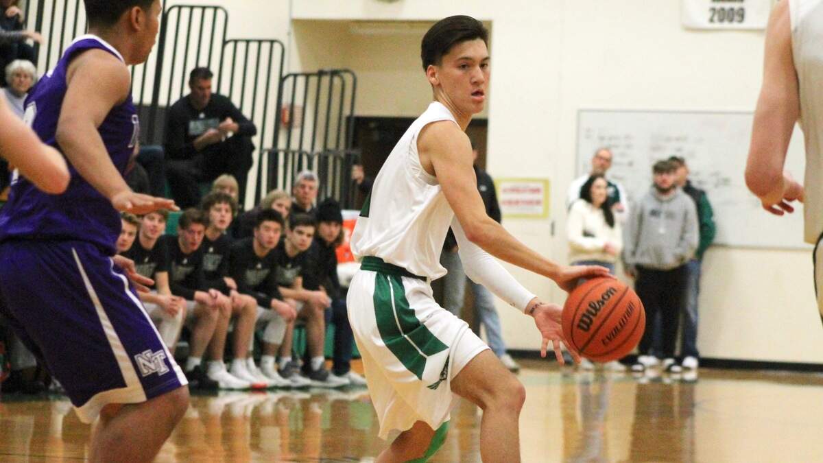 Peninsula’s Roman Bockhorn scored 27 points in Peninsula’s game against North Thurston on Friday, Dec. 7, 2018.
