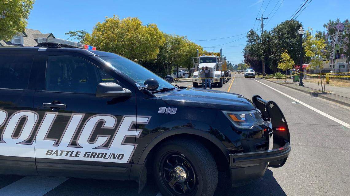A 17-year-old girl has serious injuries after falling off a trailer in a Battle Ground harvest parade, Washington officials say.