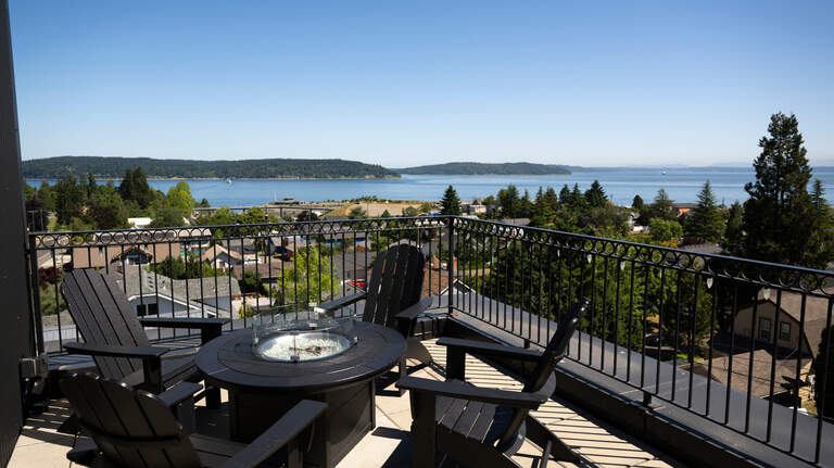 Dear Diner: What are the Tacoma area’s best coffee shops with a view?