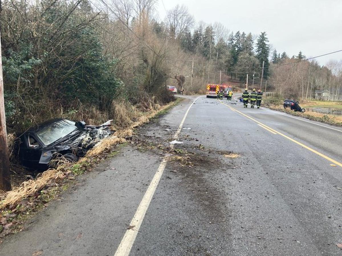 Investigators closed Pioneer Way East in both directions following a head-on wreck in the 6300 block Jan. 4, 2023.