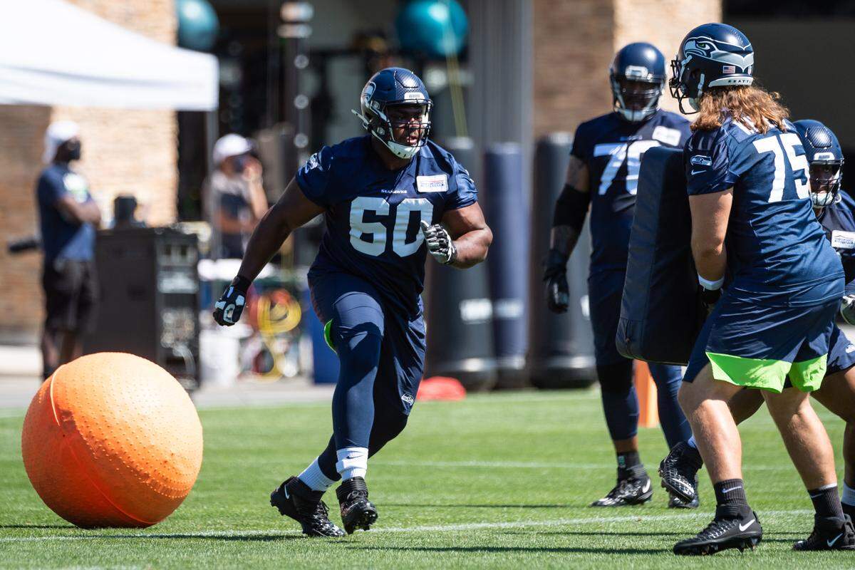 Seattle Seahawks offensive lineman Phil Haynes works during training camp practice at the Virginia Mason Athletic Center in Renton, WA on August 14, 2020. (MANDATORY CREDIT Ñ ROD MAR/SEATTLE SEAHAWKS)
