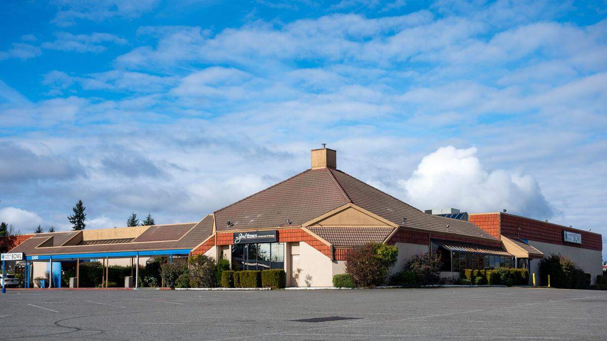 Narrows Plaza Bowl, which included Good Times Restaurant and Lounge, is seen on Tuesday, Feb. 15, 2022, in University Place, Washingto. The long-time bowling establishment and a former AMC movie complex just south across the parking lot are being sold in order to build apartments.