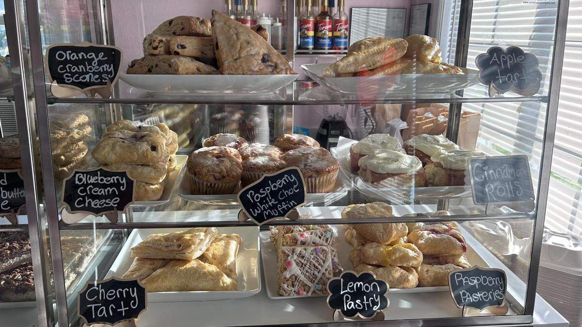 Delish Bakery closed in Steilacoom at the end of September. A few blocks south near the ferry landing, Berry Dock Ice Cream Shop also closed.