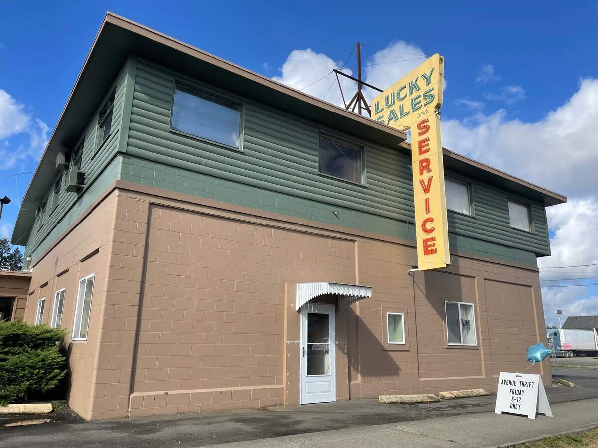 Avenue Thrift, new thrift store in Parkland, opened last week at 13502 Pacific Avenue. The shop, only open select hours on Fridays, is pictured here Sept. 27, 2024.