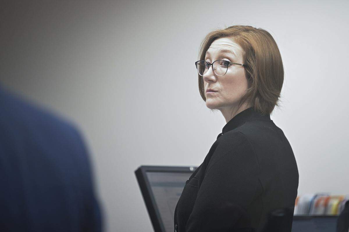 Deputy prosecuting attorney Stephanie Roberts argues for a no-bail hold for Kai Domonic Butler, 29, during his arraignment on charges related to the 2024 death of his former girlfriend, Tashylah Combs, on Thursday, April 2, 2026, at Pierce County Superior Court in Tacoma. Butler is charged with second-degree murder, first-degree manslaughter, second-degree assault, fourth-degree assault, unlawful imprisonment and first-degree criminal mistreatment.