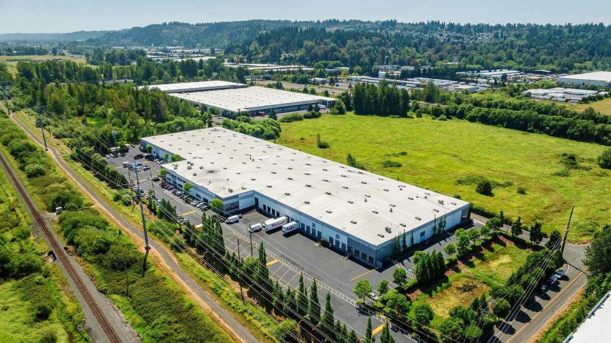 Auburn Park 44 recently sold to a Beverly Hills-based investment entity primarily known in this region for owning multifamily units.