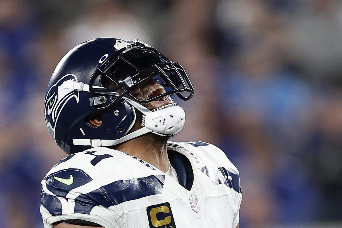 Seattle Seahawks linebacker Bobby Wagner (54) reacts during the third quarter of an NFL football game against the New York Giants, Monday, Oct. 2, 2023, in East Rutherford, N.J. (AP Photo/Adam Hunger)