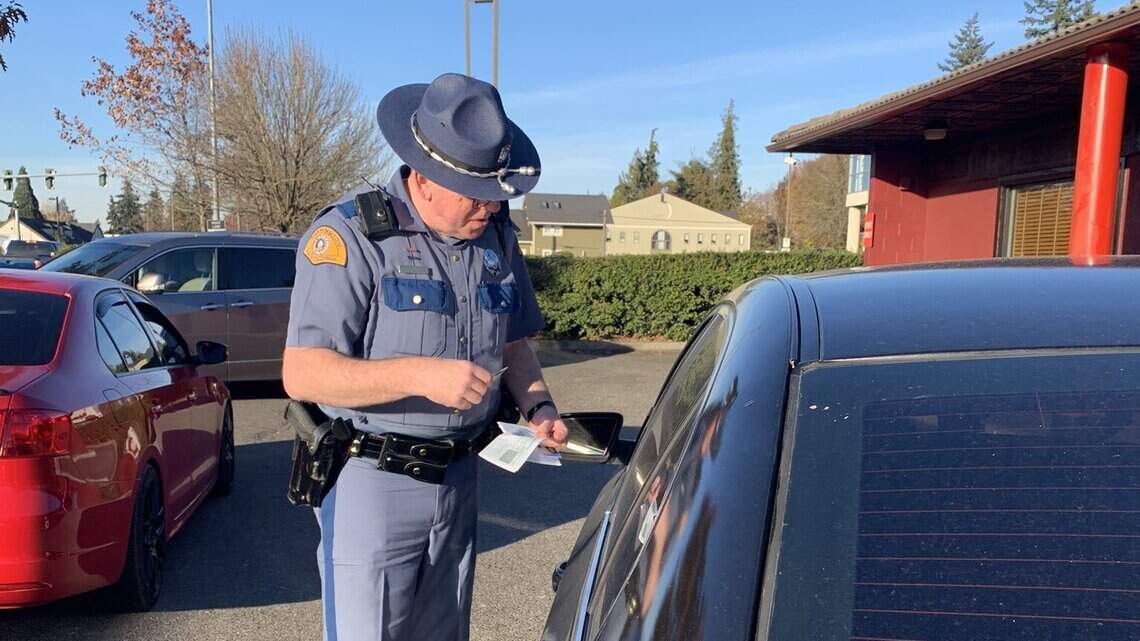 Can an unmarked patrol car pull you over in WA? What WSP policy, state law say