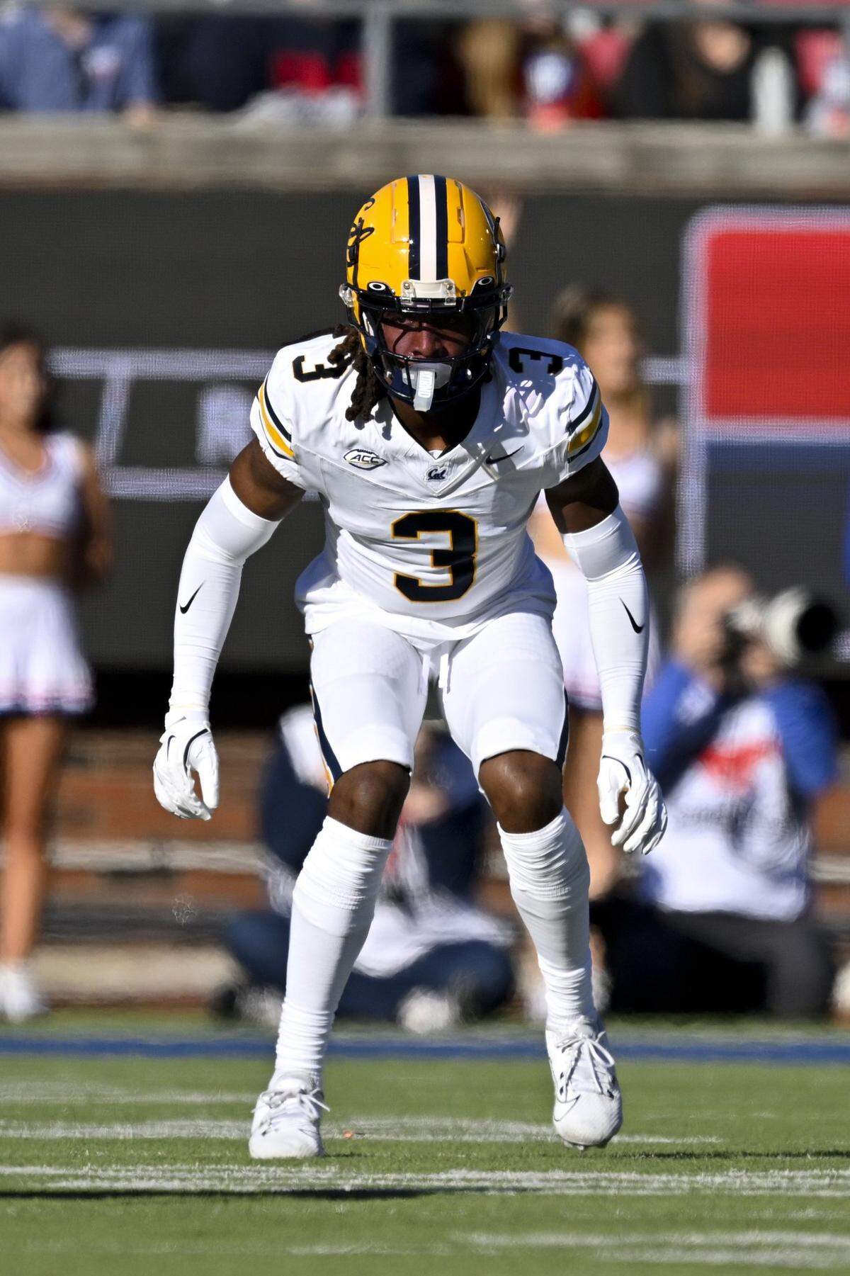 Nov 30, 2024; Dallas, Texas, USA; California Golden Bears defensive back Nohl Williams (3) in action during the game between the SMU Mustangs and the California Golden Bears at Gerald J. Ford Stadium. Mandatory Credit: Jerome Miron-Imagn Images