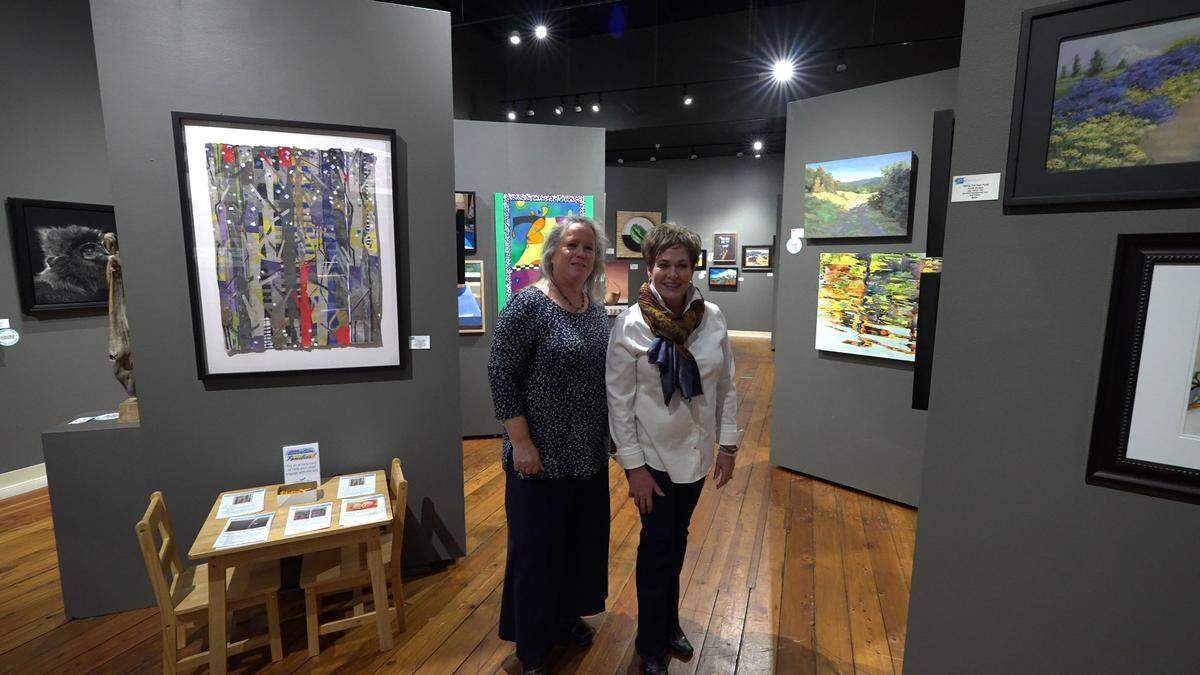 “Selling Seattle” host Julia Runyan stopped by the Harbor History Museum to speak with its director, Stephanie Lile, for an episode on American Dream TV.