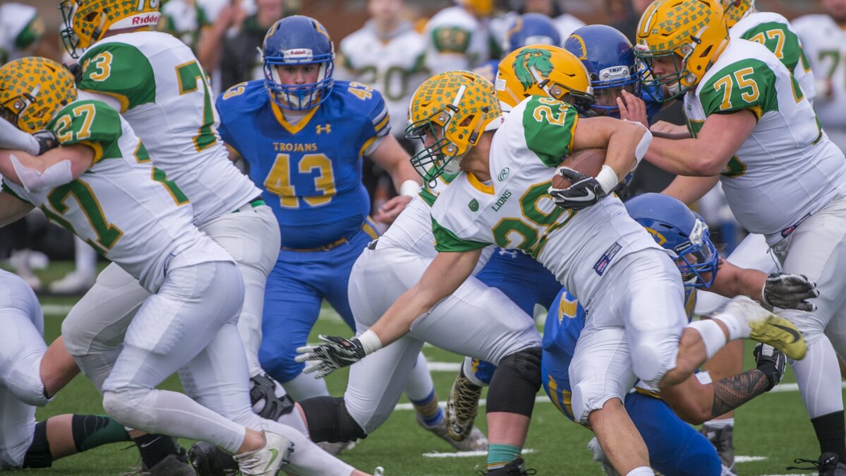 Trevin Melendez of Lynden runs the ball in a AA football semi-final championship game held in Sparks Stadium in Puyallup, November 24, 2018.  Lynden beat Fife 31-0.