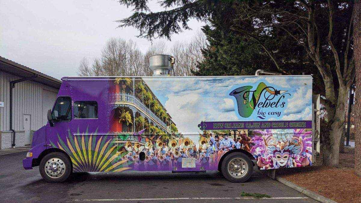 A pair of food trucks will park at Dune Peninsula most Tuesdays this summer at dinnertime. Velvet’s Big Easy, offering Cajun and Creole dishes, will visit twice in August.