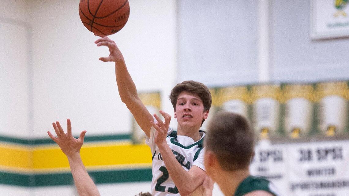 Peninsula has their three-point shooting asset in Toby Spurlock