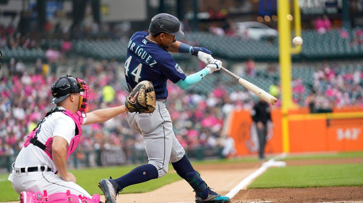 Can the M’s make the playoffs with the offense as-is? Team owner: ‘I believe we can’