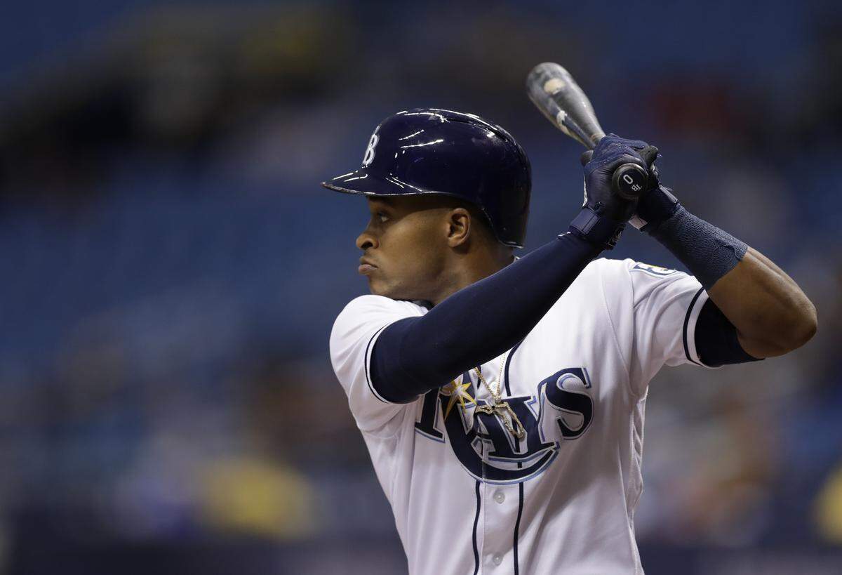 Tampa Bay Rays’ Mallex Smith bats against the Kansas City Royals during the first inning of a baseball game Wednesday, Aug. 22, 2018, in St. Petersburg, Fla. (AP Photo/Chris O’Meara)