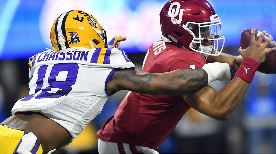LSU’s K’Lavon Chaisson, here in the Peach Bowl national semifinal game in December, is one of the top edge rushers in this month’s NFL draft. And with the Jadeveon Clowney situation at an impasse, the Seahawks’ pass rush remains their biggest need.