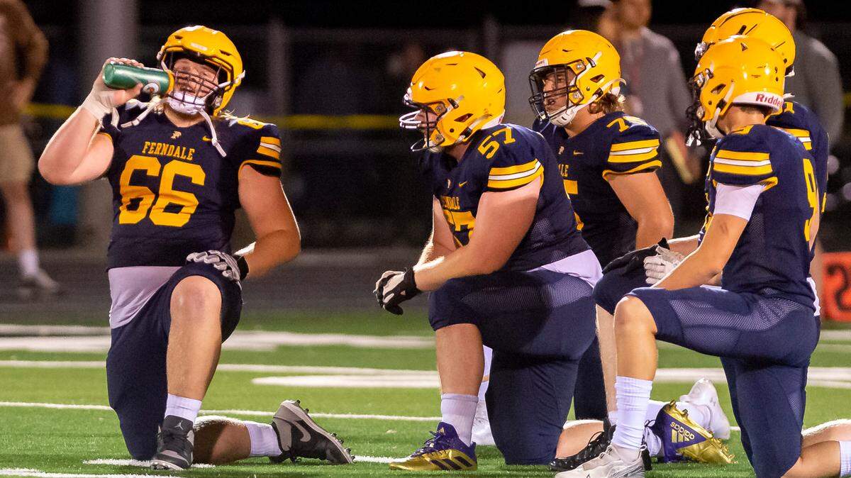 Ferndale offensive lineman Landen Hatchett (66).