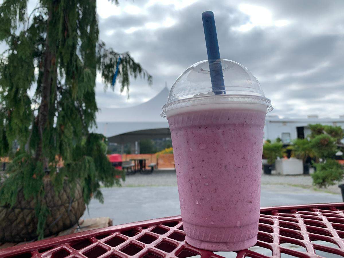 When the season strikes, don’t miss the shakes with fresh berries from Sterino Farms, although the burger trailer stays open year-round.