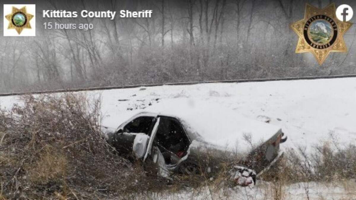 A man was saved from being pinned in his crushed car after his worried girlfriend called 911, Washington officials said.