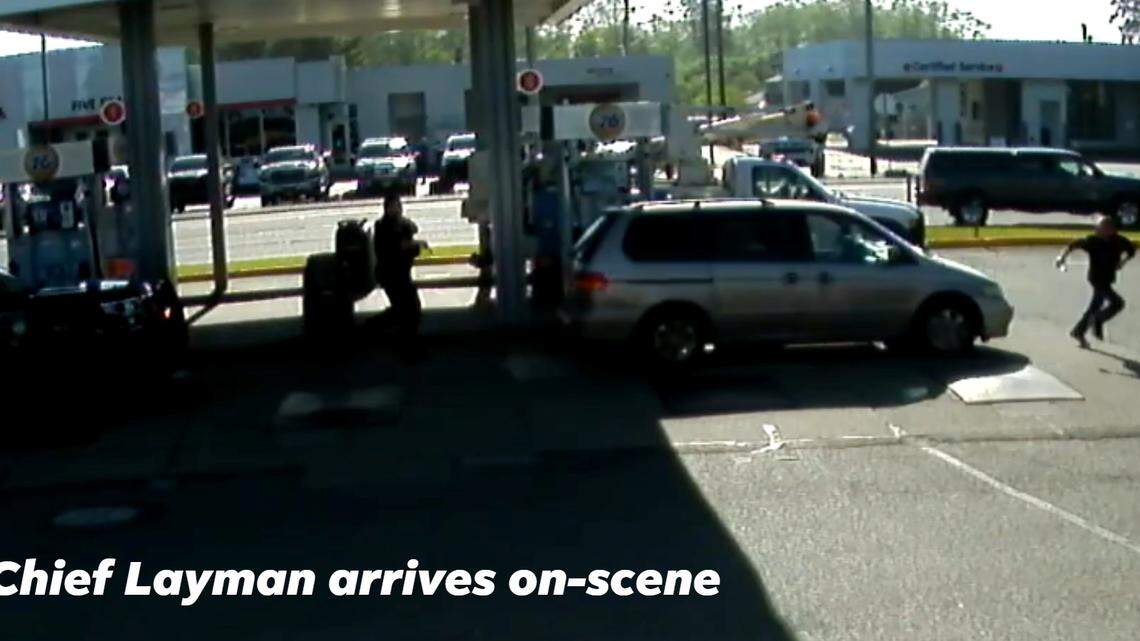 A man accused of kidnapping two children was arrested at a gas station May 15 in Hoquiam, Washington, police said. He tried to flee the scene when police arrived.