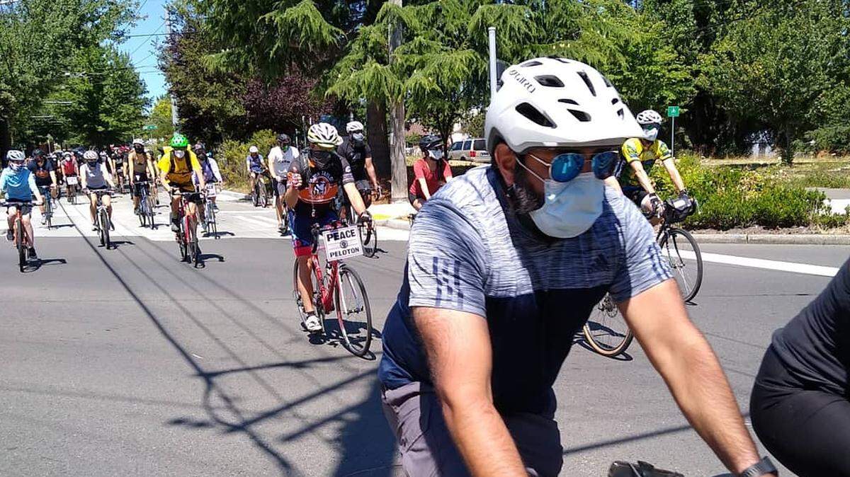 Peace Peloton gatherings support local Black-owned businesses and introduce residents to different neighborhoods in the city.
