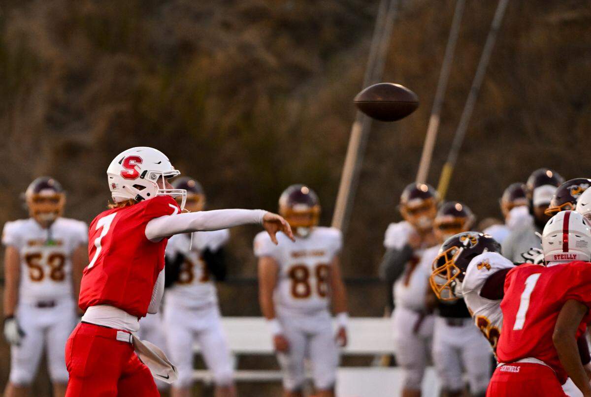 Steilacoom’s Drew Macdonald (7) passes the ball during the first half of the football game at Steilacoom High School, Thursday, Sept. 7, 2023, Steilacoom, Wash.