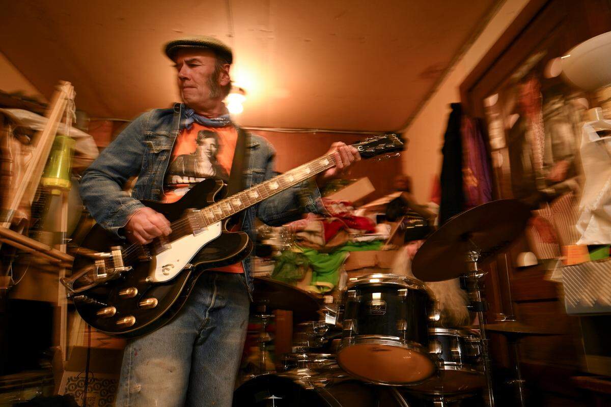 Bill “Big Kahuna” Henderson performs with Girl Trouble at The Compound, Thursday, Aug. 24, 2023, Tacoma, Wash.
