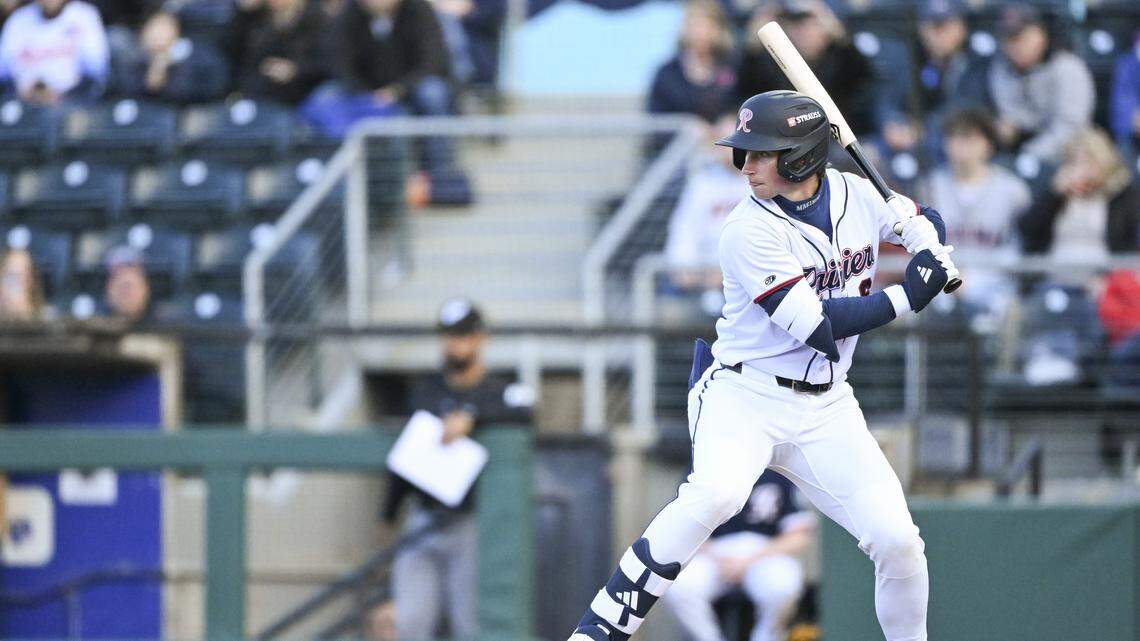 Mariners promote top prospect Colt Emerson, set for MLB debut