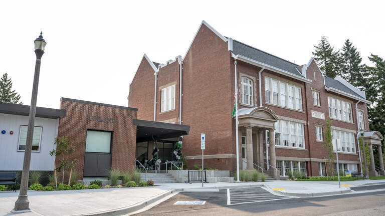 Tacoma school opens with new lab, day care and health clinic after $535M bond