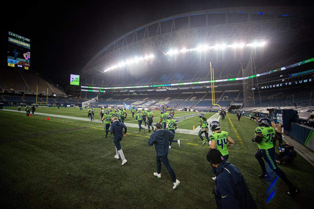 The Seahawks take the field. The Seattle Seahawks played the Arizona Cardinals in a NFL football game at Lumen Field in Seattle, Wash., on Thursday, Nov. 19, 2020.