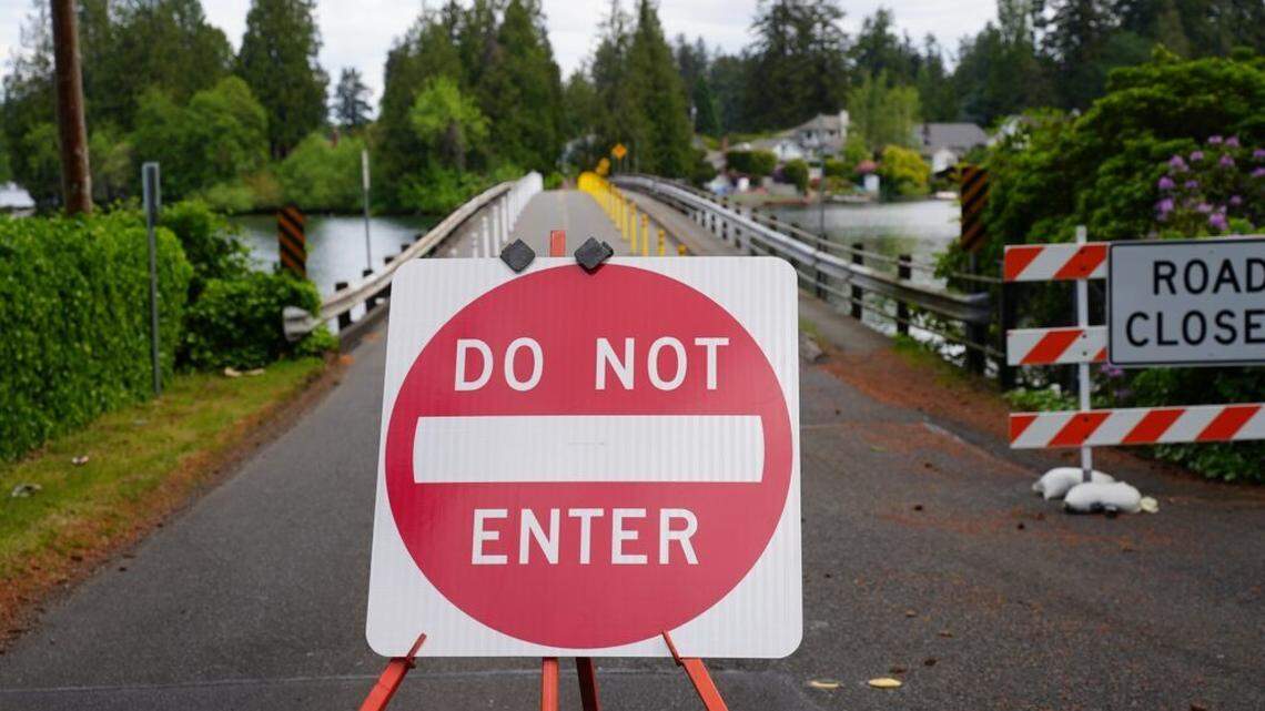 The Interlaaken Bridge over Lake Steilacoom will be closed indefinitely to car and pedestrian traffic after structural engineers determined rapid deterioration of wood beams on the bridge have compromised its safety.