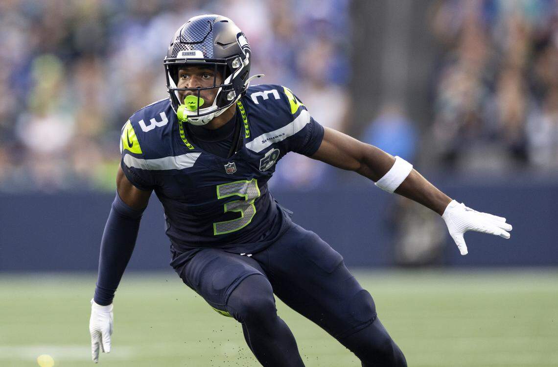 Seattle Seahawks safety Nick Emmanwori (3) drops back into coverage during the first quarter of the game against the Las Vegas Raiders at Lumen Field, on Thursday, Aug. 7, 2025, in Seattle, Wash.