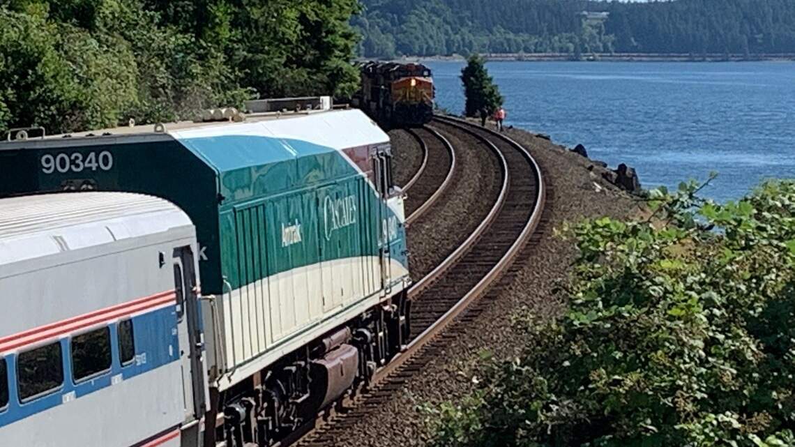 Maybe we shouldn’t expand airports. Trains would serve WA better | Opinion