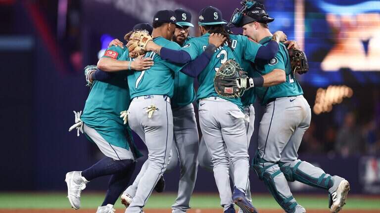 Watch the Mariners’ ALCS games at these Whatcom County bars and restaurants
