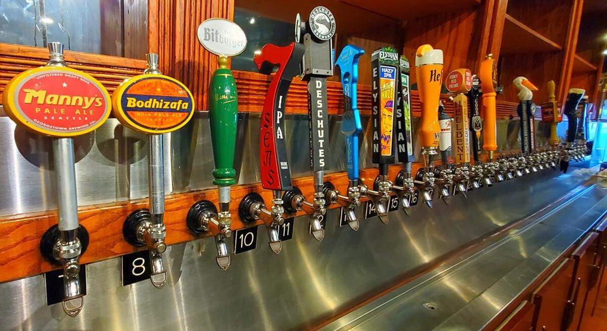 Ale House Pub