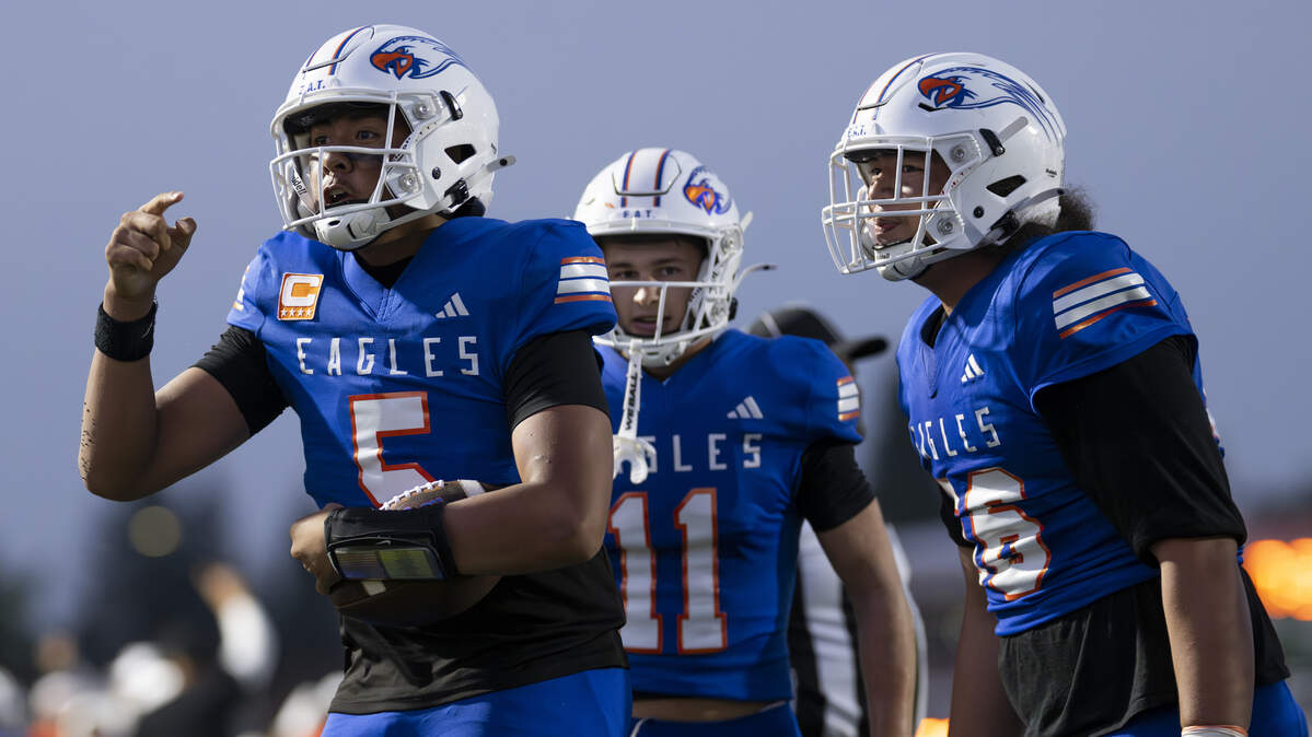 Graham-Kapowsin Eagles quarterback AJ Tuivaiave (5) reacts to a play against the O'Dea Fighting Irish during the first half of the game at Art Crate Field, on Friday, Sept. 5, 2025, in Spanaway, Wash.