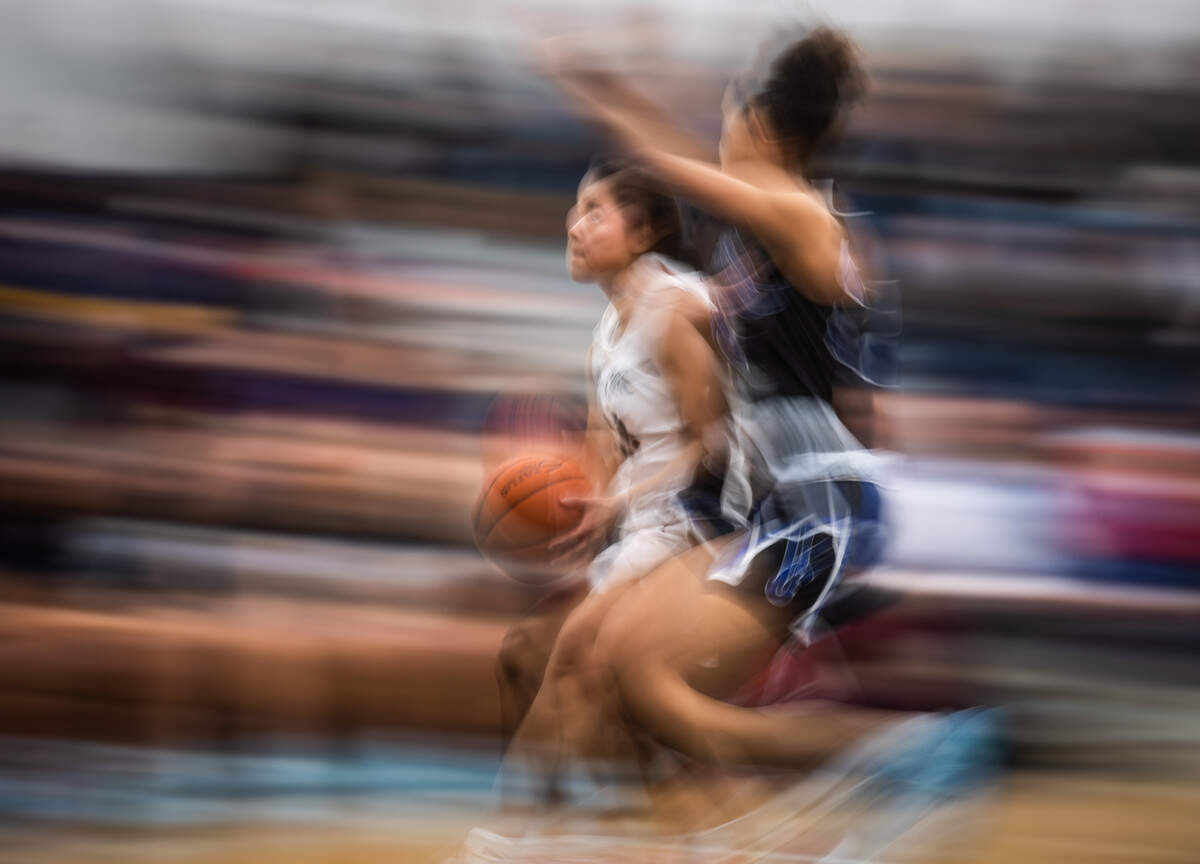 Bellarmine Prep’s Riley Cusack drives to the basket during the second quarter. Bellarmine Prep played Curtis in a basketball game at Bellarmine Prep in Tacoma, Wash., on Friday, Jan. 17, 2020.