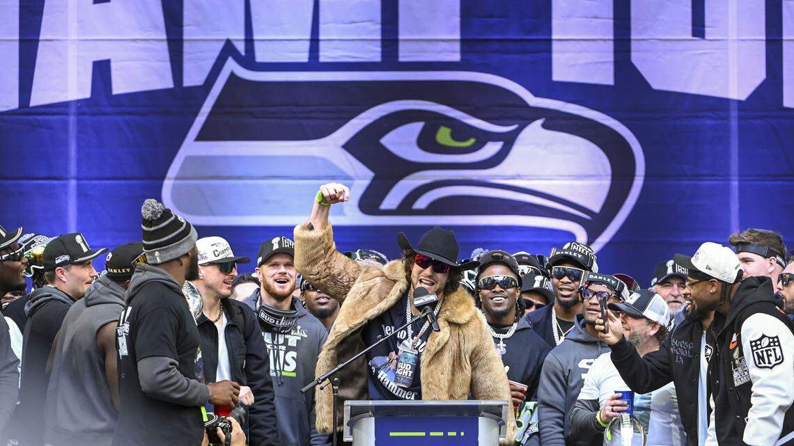 Seahawks championship celebration parade draws thousands
