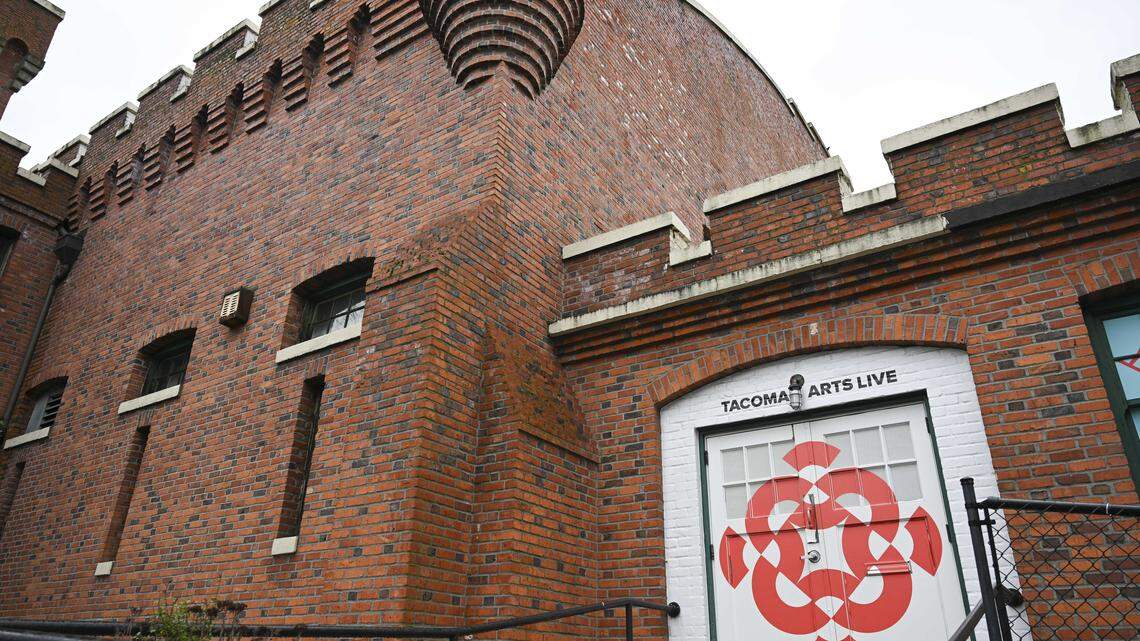 Senior center? Manufacturing site? TNT readers have opinions on Armory’s future