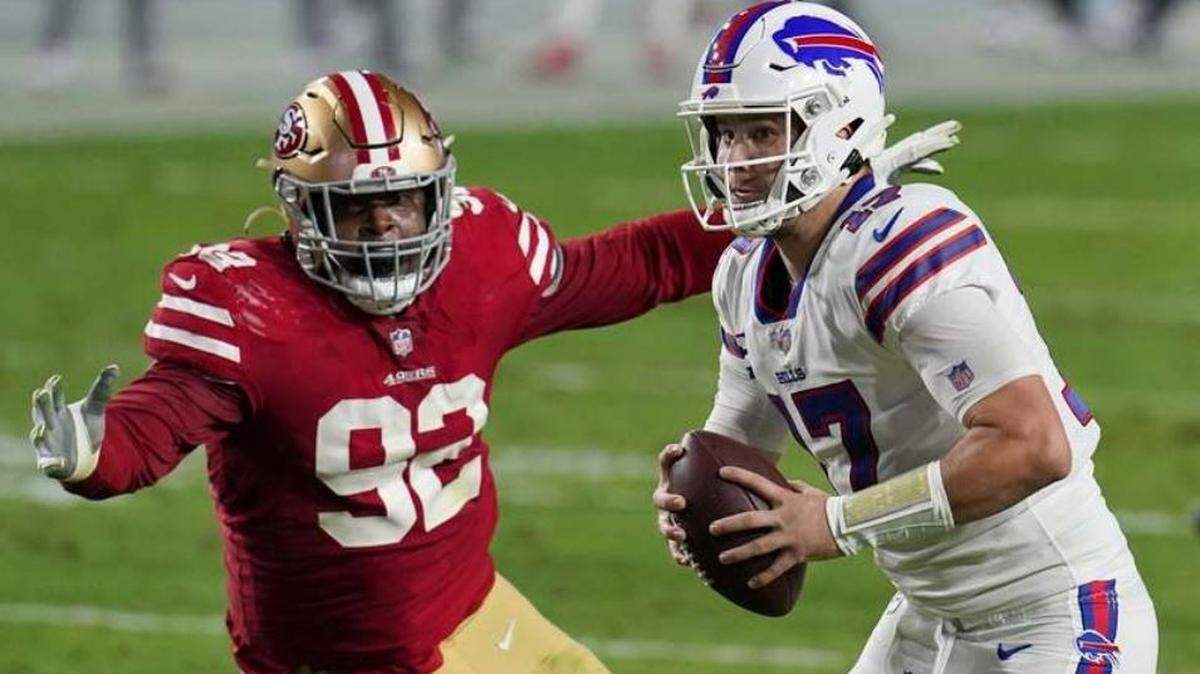 Kerry Hyder (92) took full advantage of his only season with the San Francisco 49ers. The 29-year-old defensive end had a career-high 8 1/2 sacks in 2020. That led him to his free-agent payday from the Seahawks on Tuesday.