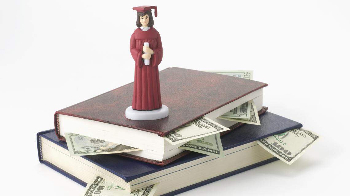 A new study shows who owes the most money on their student loans, and here they live across the nation. Washington residents fare well compared to the national average.