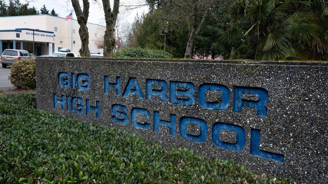 Fired, reinstated, now off to another job. The latest on Gig Harbor hoops coach