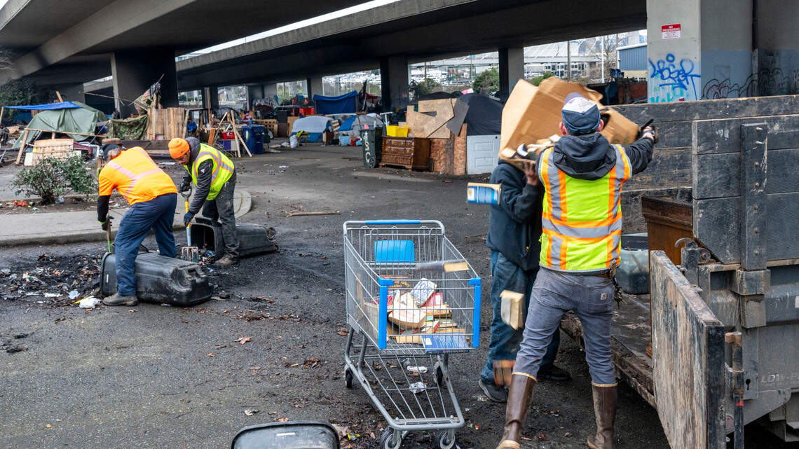 Tacoma’s homeless have no options amid shelter closures, sweeps, advocates say