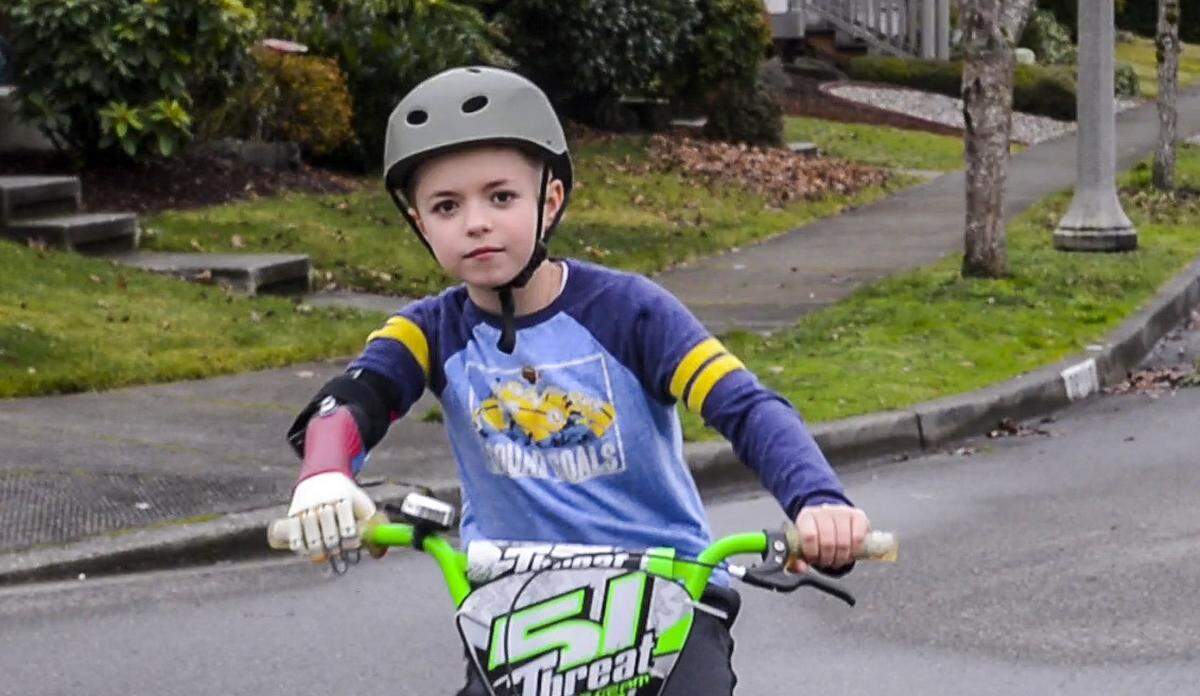 Zachary Pamboukas can ride his bike better with his ‘bionic’ prosthetic arm. The Maple Valley boy was born with part of his right arm missing, and got his prosthetic free from Limbitless Solutions. January 4, 2019