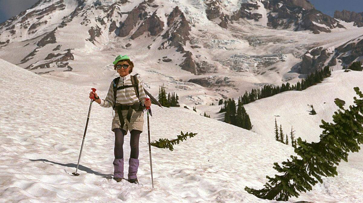 Bronka Sundstrom, then 76, on Mount Rainier in June 2002.