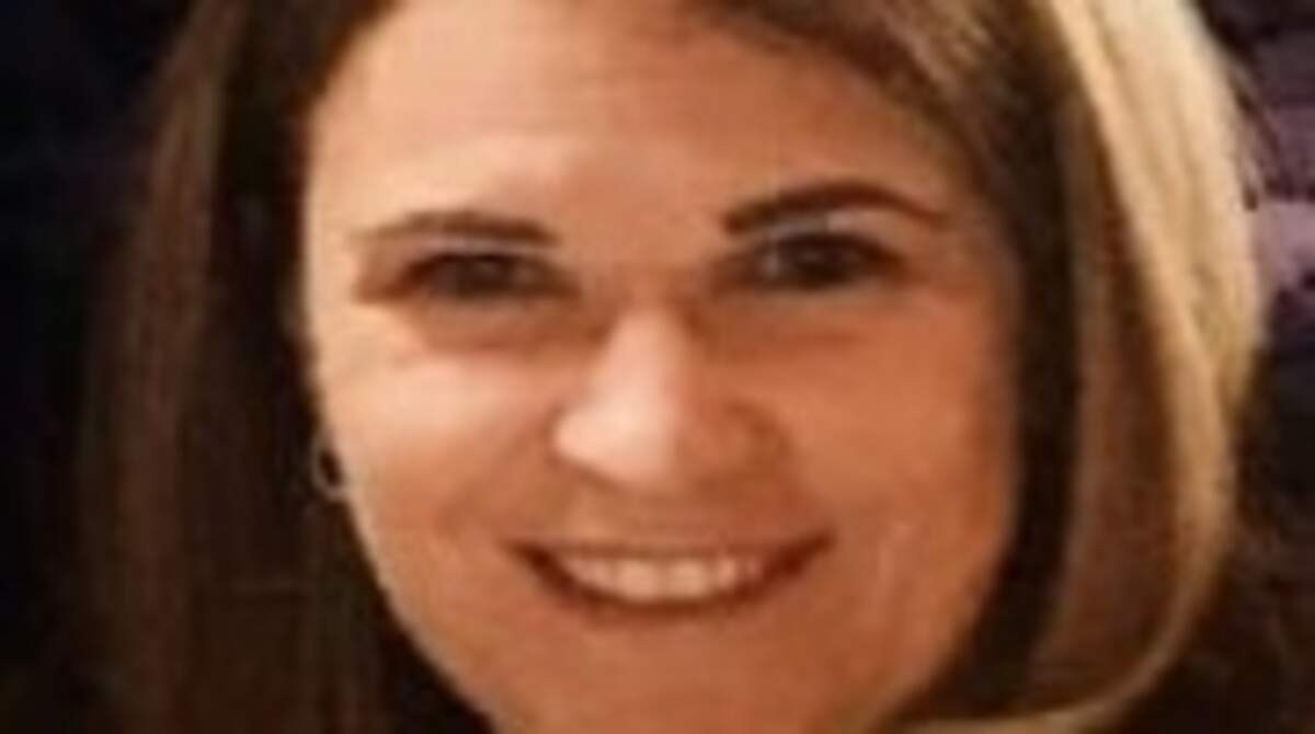 Dr. Serena Scott is corporate medical director of Multi-Care Neonatology Services and is a practicing neonatologist in Tacoma. 